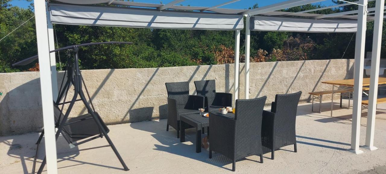 Studio Apartment Palmira Ližnjan Εξωτερικό φωτογραφία