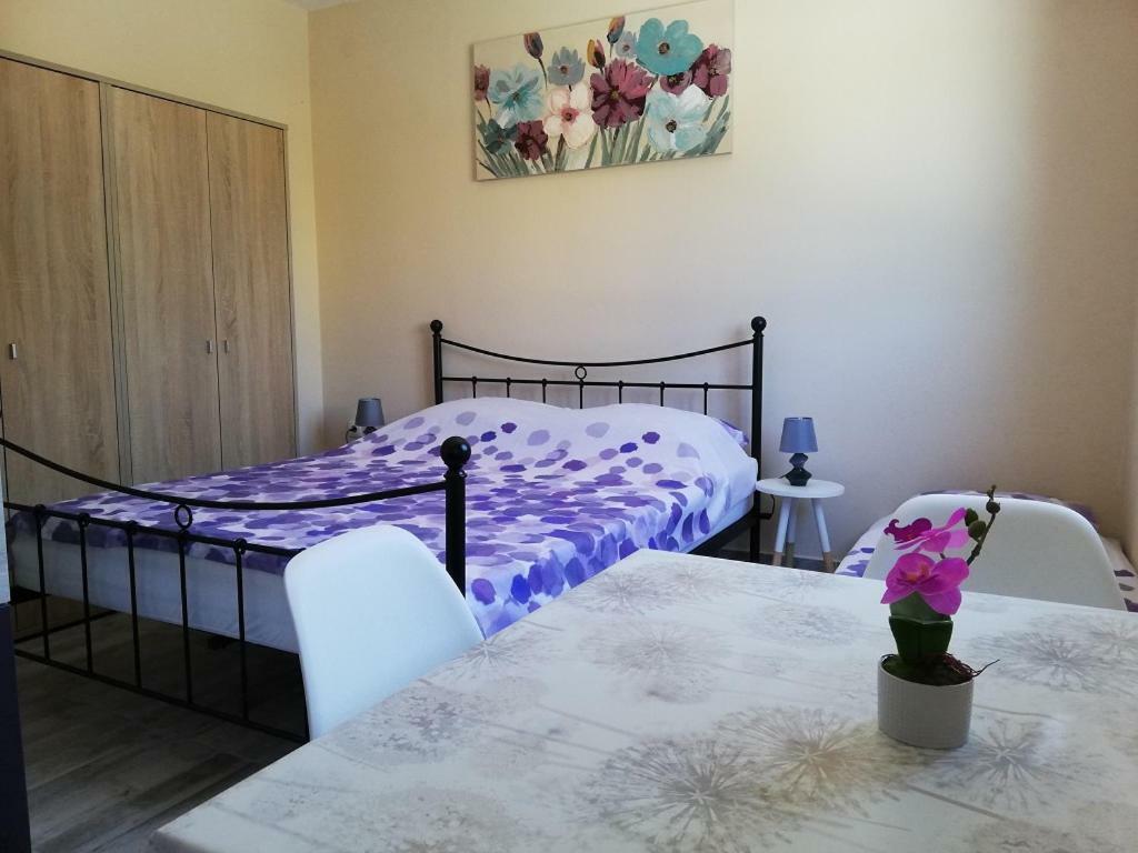 Studio Apartment Palmira Ližnjan Εξωτερικό φωτογραφία